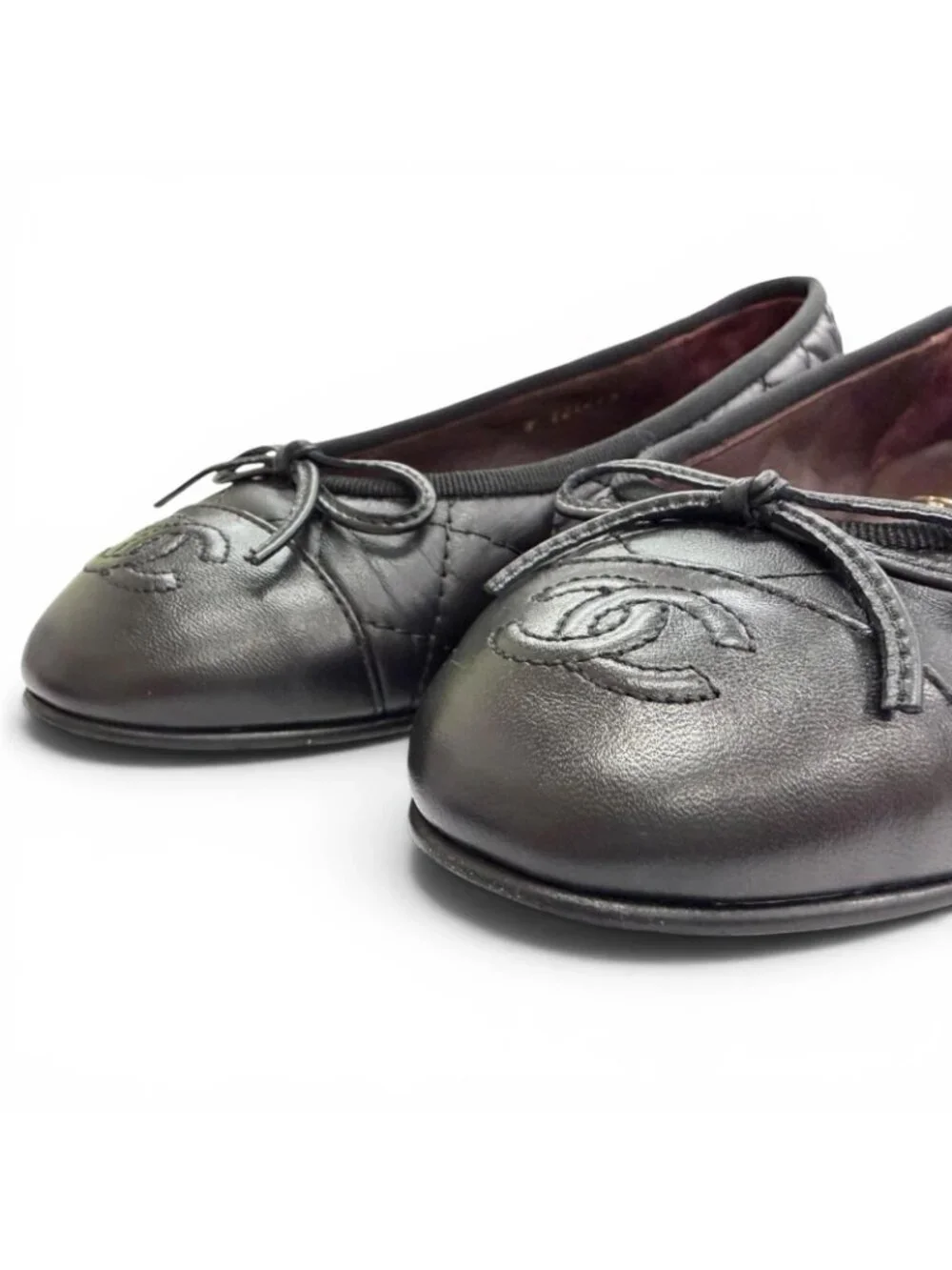 Chanel CC Logo Ribbon Quilted Leather Flat Pumps Black 35 Italian